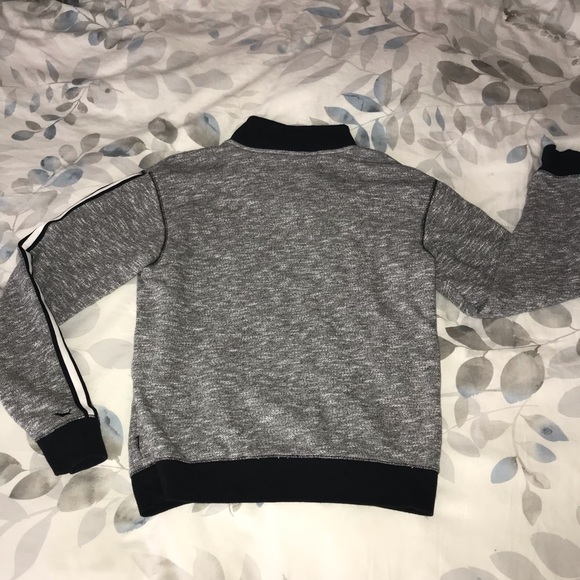 PINK VS Heathered 1/4 Zip-up - Picture 6 of 8